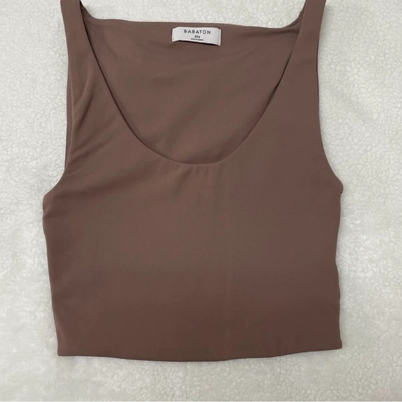 Aritzia Tops - Aritzia contour cropped tank
